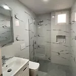 Besnik شقة