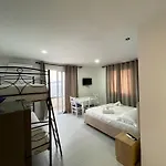 Besnik Apartman