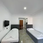 Besnik * Saranda