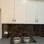 Besnik Apartman *
