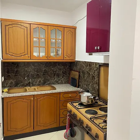 Besnik Appartement *