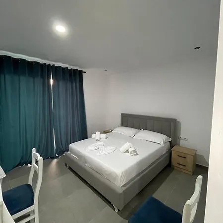 Besnik Appartement *