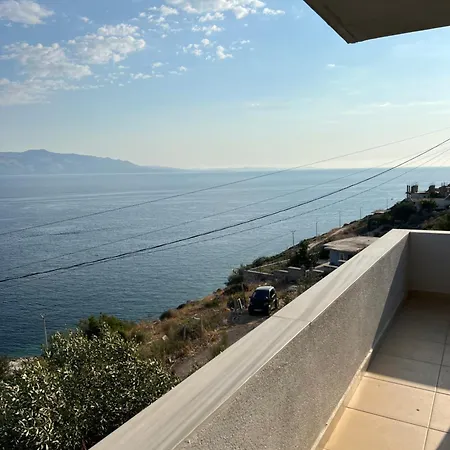 Besnik Apartamento *