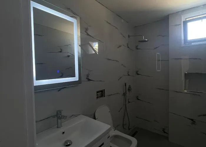 Besnik Appartement *