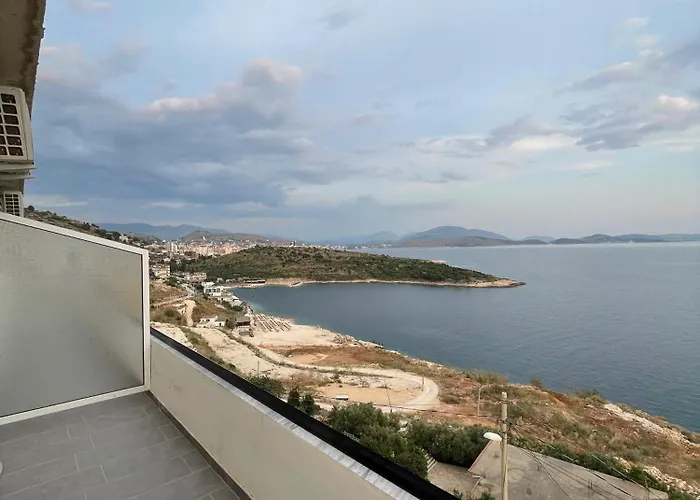Besnik Appartement Saranda