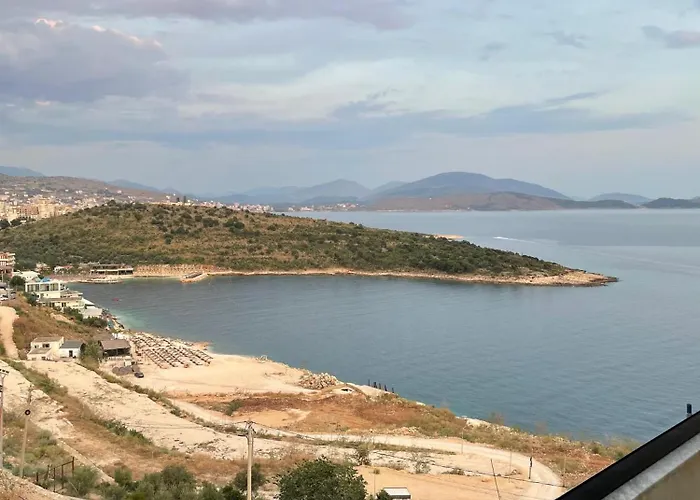 Besnik Appartement Saranda