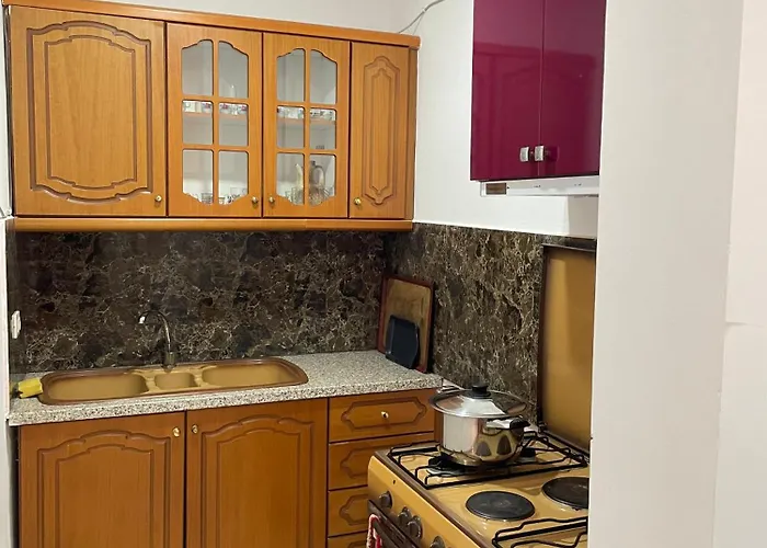 Besnik Appartement *